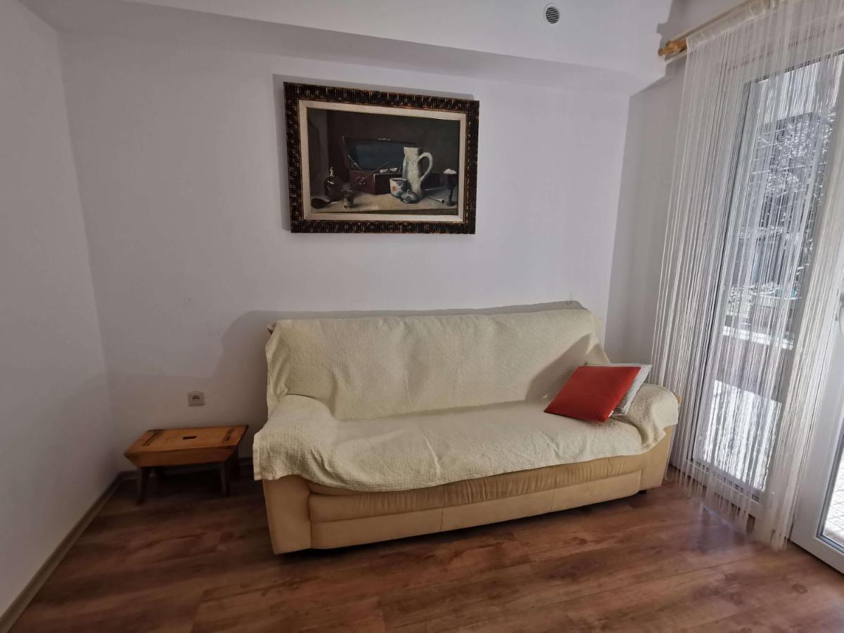Ferienwohnung Pri Noni "Istracycle" Lucija Exterior foto